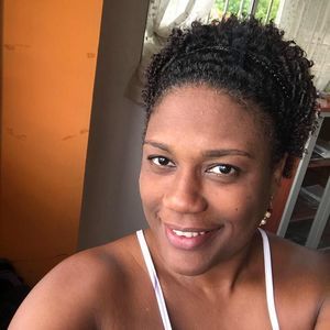 Meet your Posher, Djenanne